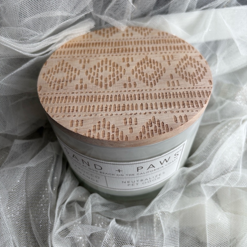 Sand + Paws Tarocco Orange Candle - Picture 2 of 4